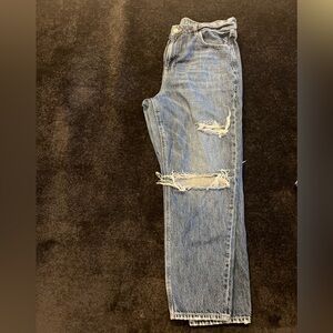 American eagle mom jeans